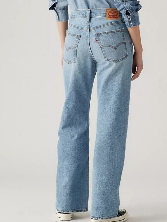 Levi's Denim - Levi's ‘94 Baggy Bootcut Medium Wash Denim Jeans Womens Size 27
